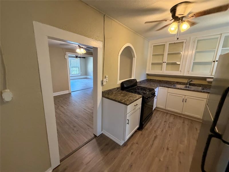 671 N. Race, Stephenville TX 76401 - Photo 15