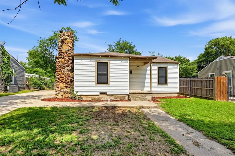 5021 Royal Drive, Fort Worth TX 76116 - Photo 2