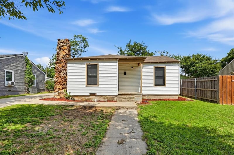 5021 Royal Drive, Fort Worth TX 76116