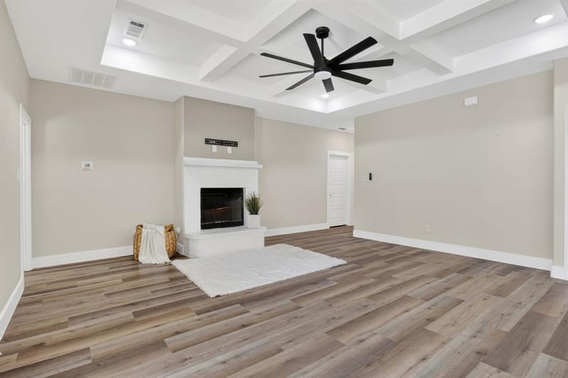4825 Wichita Street, Granbury TX 76048 - Photo 10