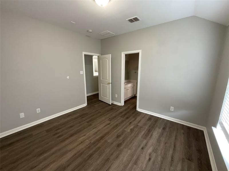 1055 Heathrow Drive, Frisco TX 75036 - Photo 16