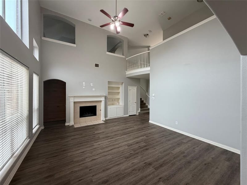 1055 Heathrow Drive, Frisco TX 75036 - Photo 3