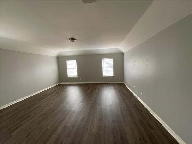 1055 Heathrow Drive, Frisco TX 75036 - Photo 14