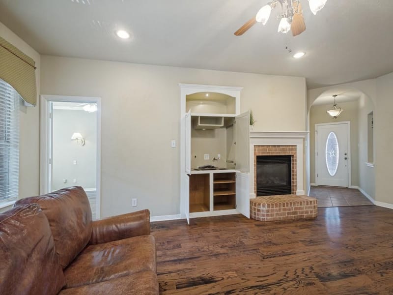 1117 Ellison Park Circle, Denton TX 76205 - Photo 13