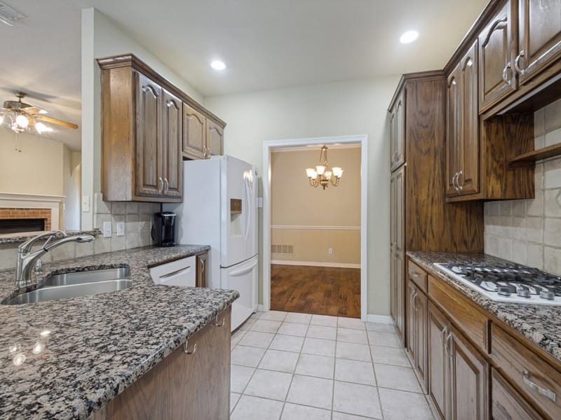 1117 Ellison Park Circle, Denton TX 76205 - Photo 16