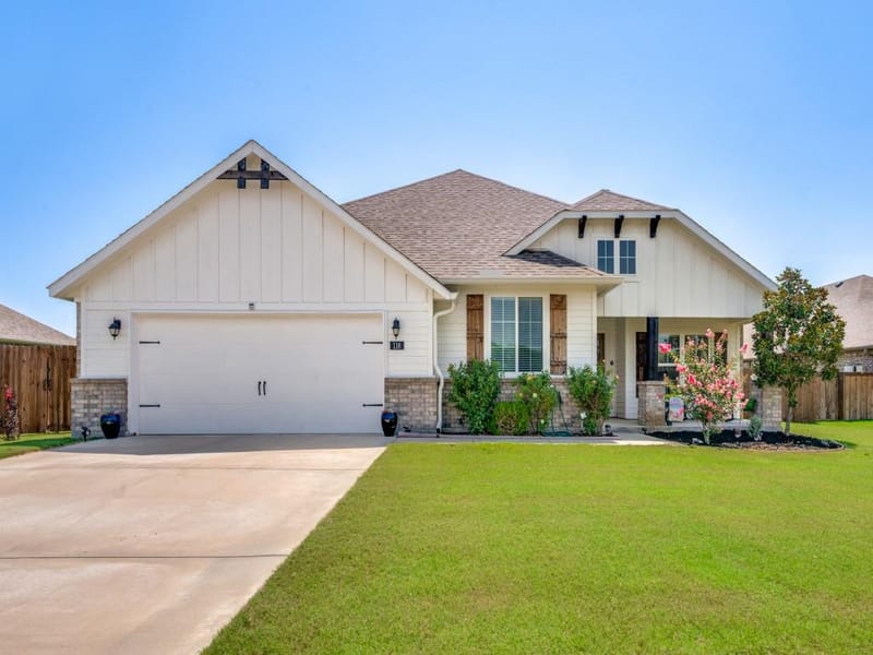 116 Kens Court, Pilot Point TX 76258 - Photo 2