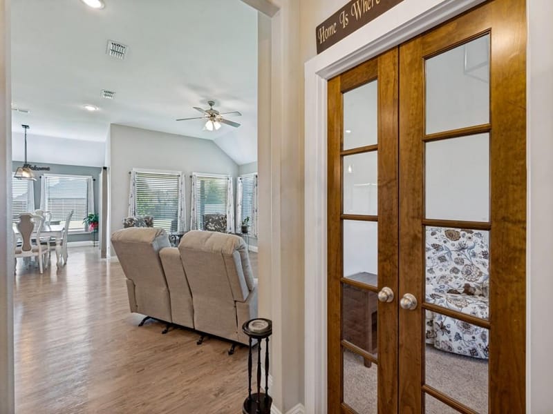 116 Kens Court, Pilot Point TX 76258 - Photo 4