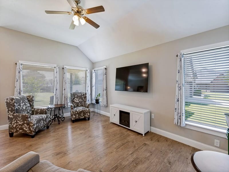 116 Kens Court, Pilot Point TX 76258 - Photo 8