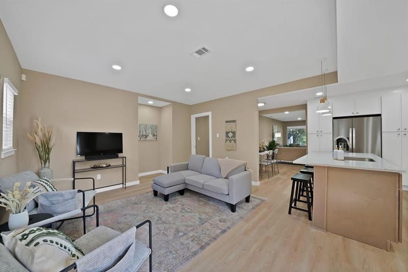 12135 Oberlin Drive, Dallas TX 75243 - Photo 9