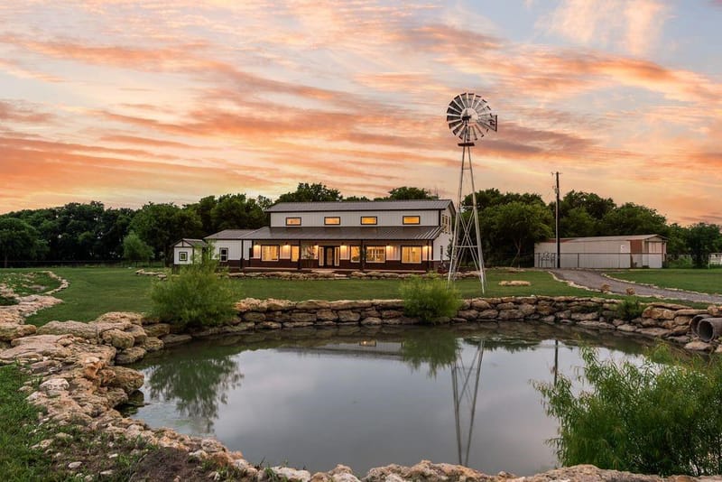 11167 Plainview Road, Krum TX 76249 - Photo 2