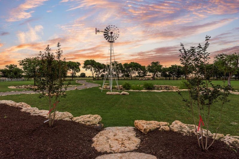 11167 Plainview Road, Krum TX 76249 - Photo 7