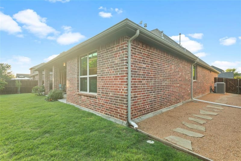 10909 Smithville Place, McKinney TX 75071 - Photo 30