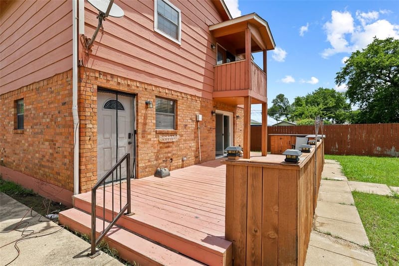 204 E Avenue D, Garland TX 75040 - Photo 27