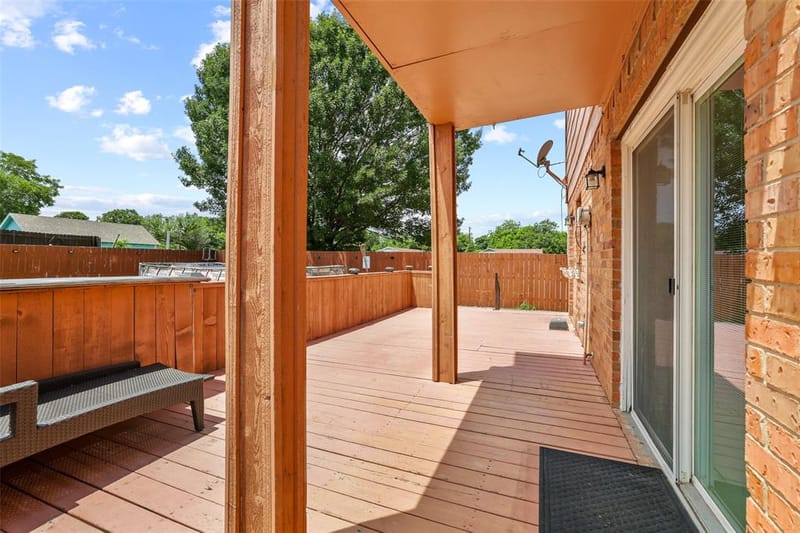 204 E Avenue D, Garland TX 75040 - Photo 28
