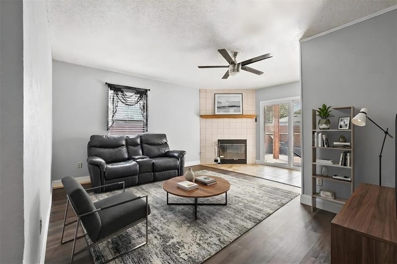 204 E Avenue D, Garland TX 75040 - Photo 9