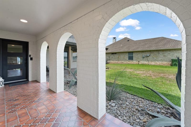 3708 Coral Sands Court, Granbury TX 76049 - Photo 6
