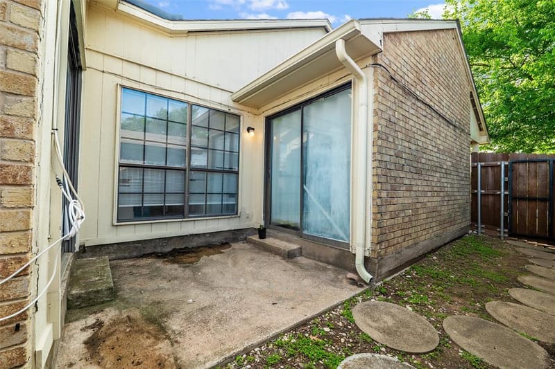 7254 Pineberry Road, Dallas TX 75249 - Photo 31