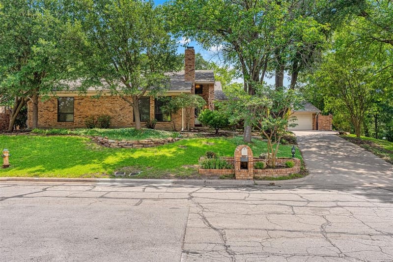 3516 Lake Heights Drive, Waco TX 76708