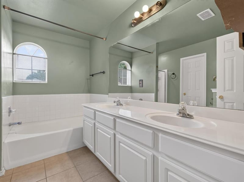 1901 Le Sage Court, Denton TX 76208 - Photo 11