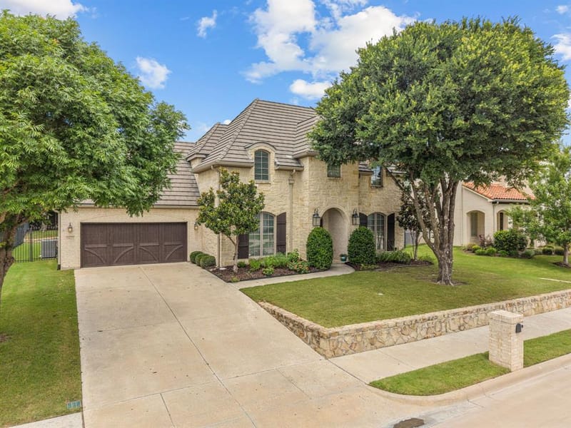 8621 Colina Terrace, Benbrook TX 76126 - Photo 2