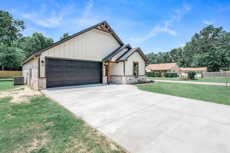 213 Turman Street, Mineola TX 75773 - Photo 2