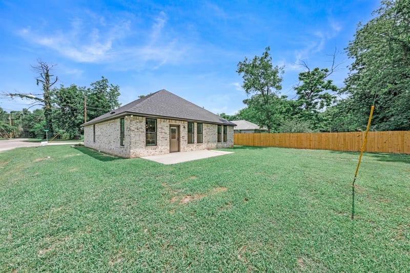 213 Turman Street, Mineola TX 75773 - Photo 6