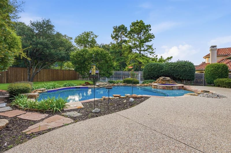 1016 Meandering Woods Drive, Keller TX 76248 - Photo 36
