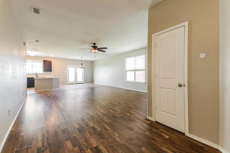 9109 Cranston Court, Providence Village TX 76227 - Photo 5