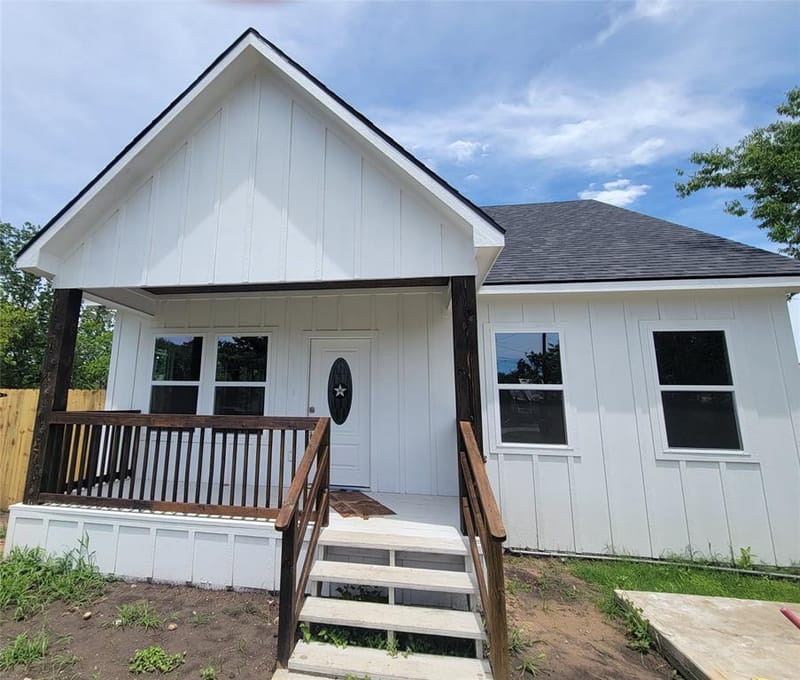 2714 1st Street, Brownwood TX 76801