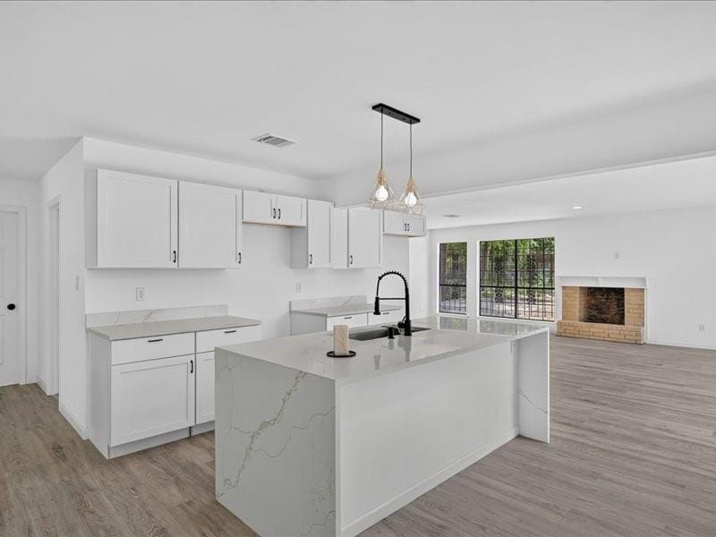 2402 E Overton Road, Dallas TX 75216