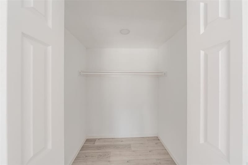 2402 E Overton Road, Dallas TX 75216 - Photo 14