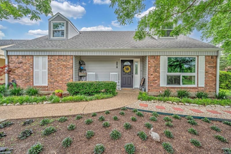 3818 Westchester Drive, Waco TX 76710 - Photo 2
