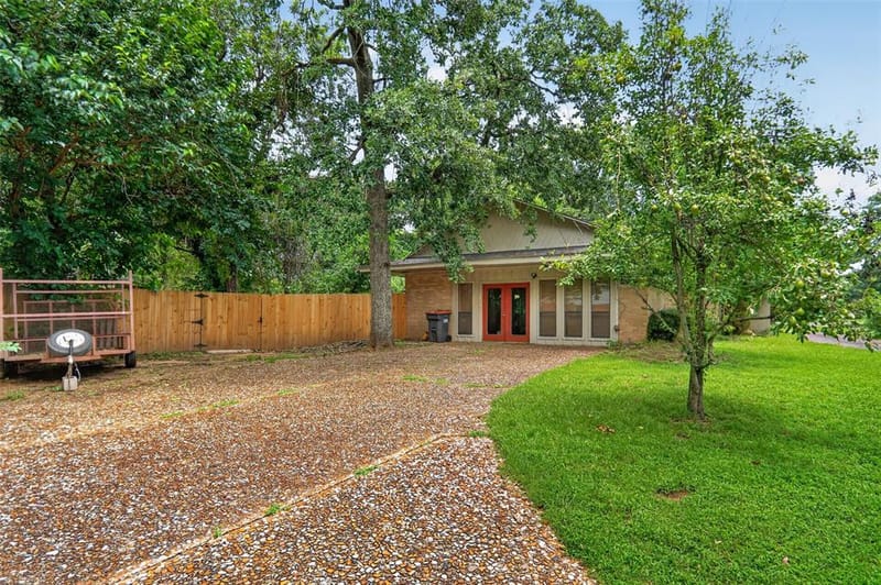 1911 Harrison Avenue, Paris TX 75460 - Photo 33