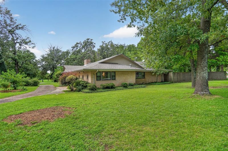 1911 Harrison Avenue, Paris TX 75460 - Photo 31