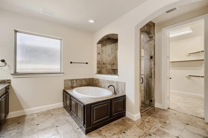 6912 Barolo Drive, Rowlett TX 75088 - Photo 20