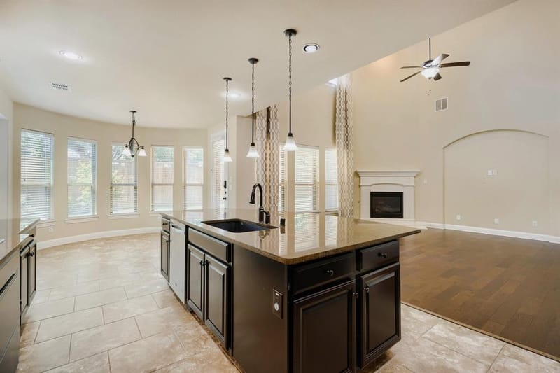 6912 Barolo Drive, Rowlett TX 75088 - Photo 9