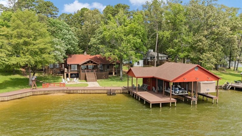 307 King Laurence Court, Scroggins TX 75480 - Photo 36