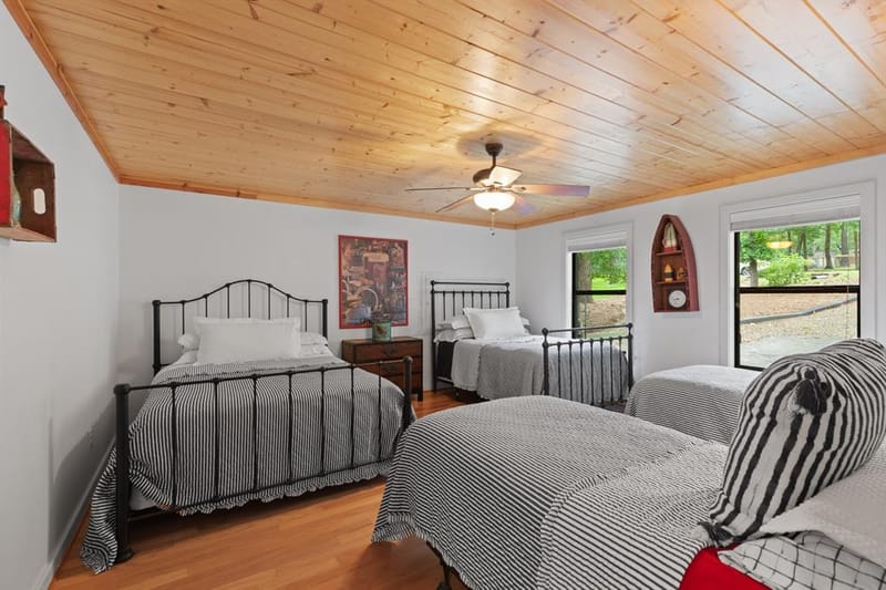 307 King Laurence Court, Scroggins TX 75480 - Photo 20