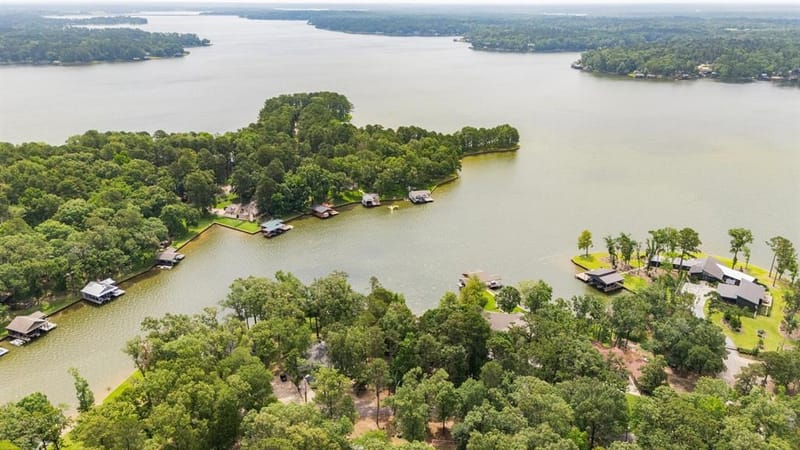 307 King Laurence Court, Scroggins TX 75480 - Photo 37