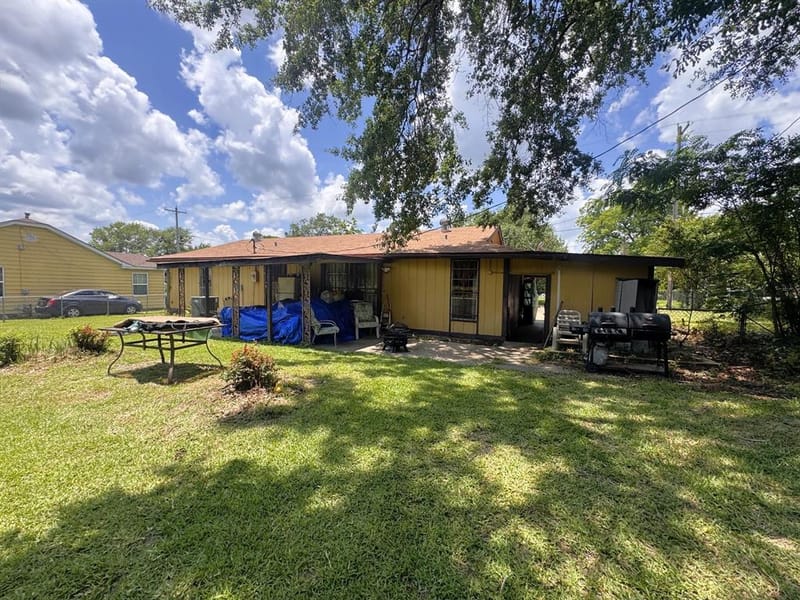 302 N O'Tyson, Mount Pleasant TX 75455 - Photo 16