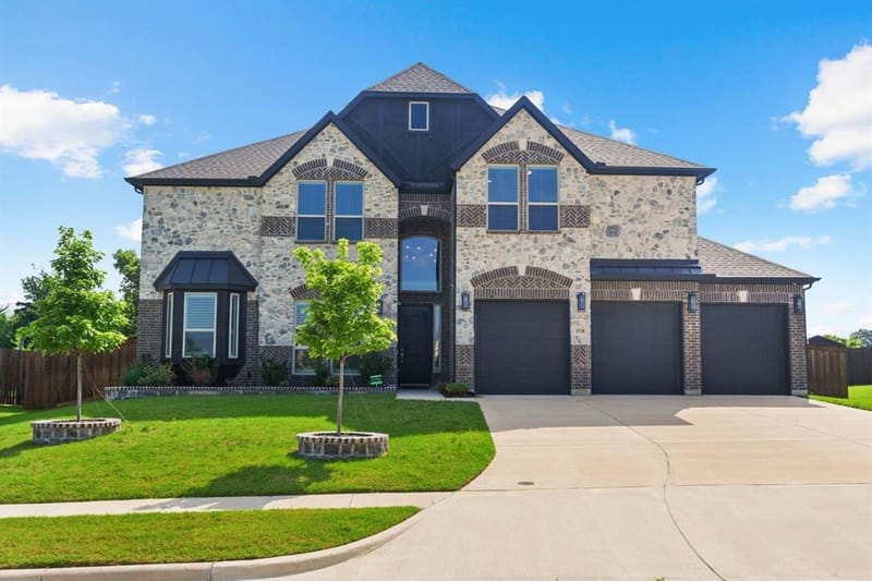 1938 Silver Creek Lane, Cedar Hill TX 75104