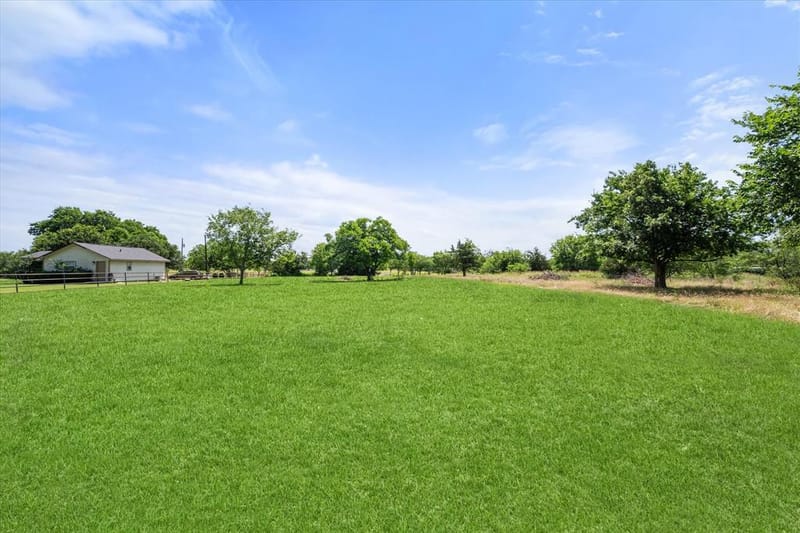 1009 N Spikes Road, Corsicana TX 75110 - Photo 28