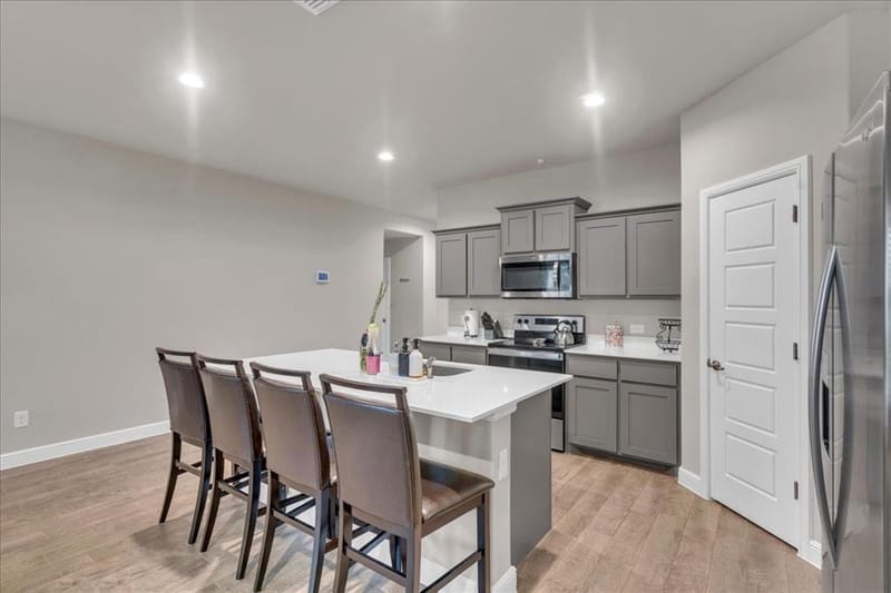 732 Trinity Park Trail, Alvarado TX 76009 - Photo 4