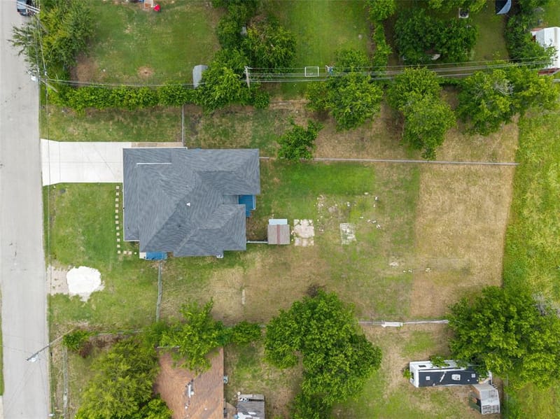 4305 Templeton Street, Greenville TX 75401 - Photo 36