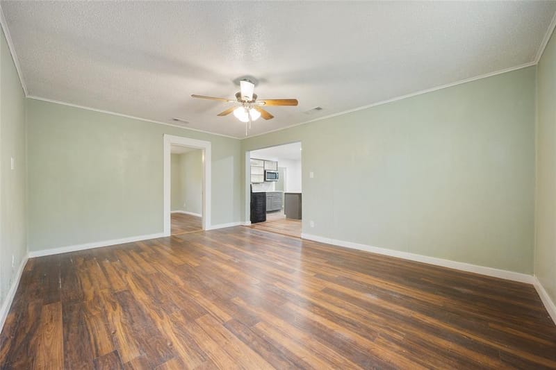 4305 Templeton Street, Greenville TX 75401 - Photo 14
