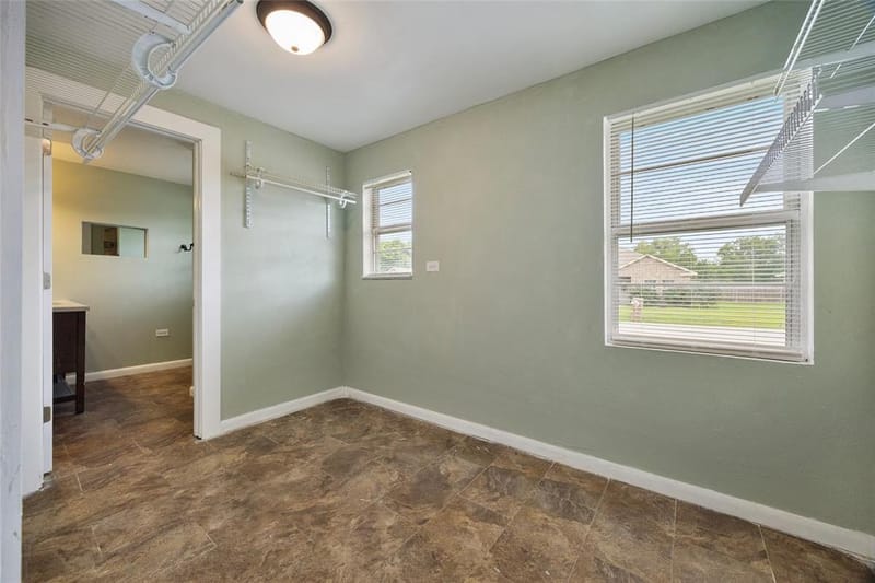 4305 Templeton Street, Greenville TX 75401 - Photo 19