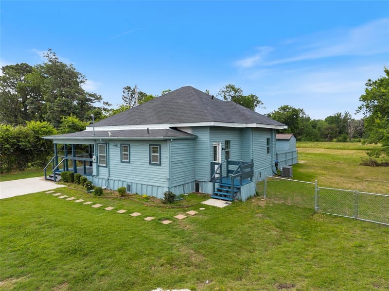 4305 Templeton Street, Greenville TX 75401 - Photo 35
