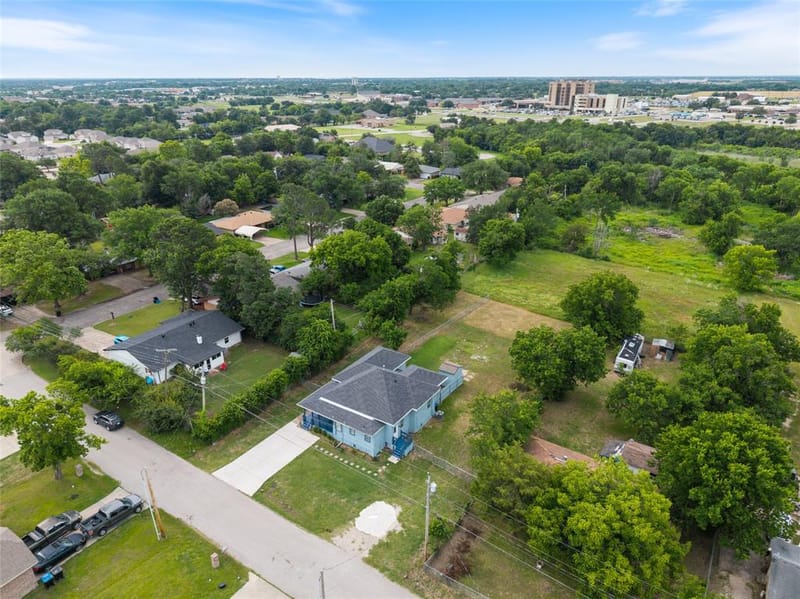 4305 Templeton Street, Greenville TX 75401 - Photo 29