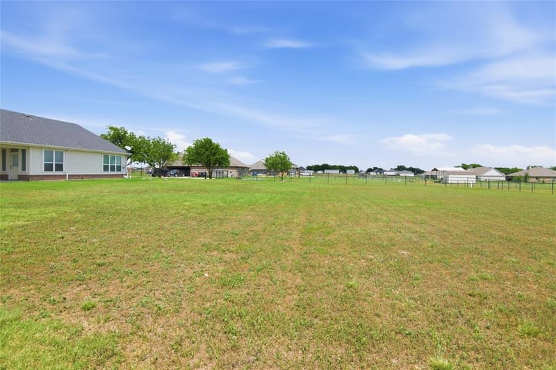 6343 Rustic Edge Street, Godley TX 76044 - Photo 32