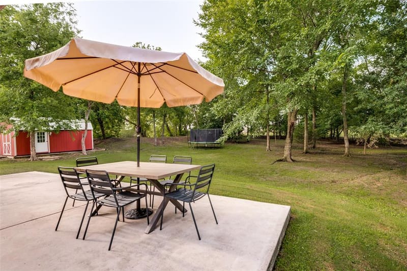 107 Meadow View Drive, McKinney TX 75071 - Photo 3